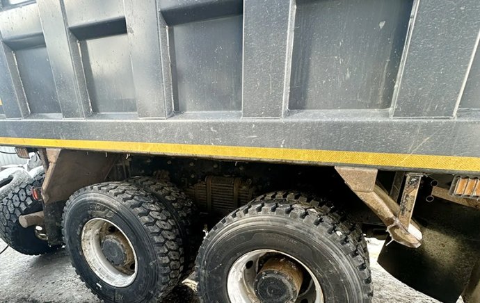 Customer Installation Feedback | CETROC Tires Get Praise for Short-Distance Heavy-Duty Performance